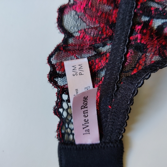 La Senza Garter Belts (NWOT) - Picture 5 of 8